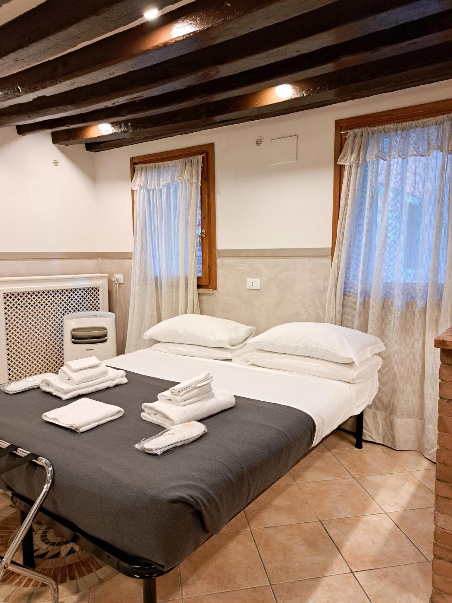 Lovely And Quiet Cannaregio เวนิส ภายนอก รูปภาพ